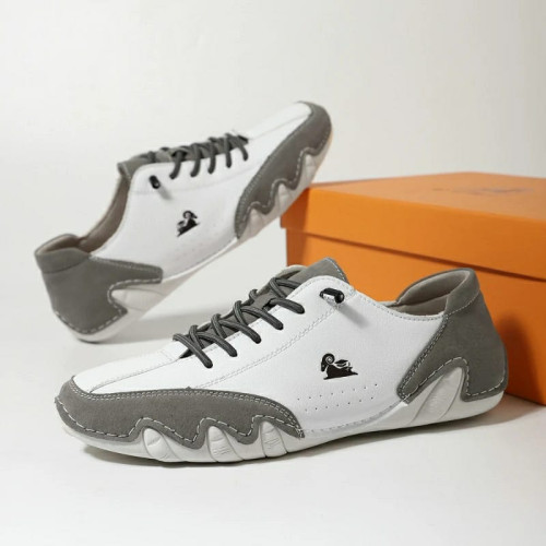 Best Fashionable casual sneakers for men in 2024